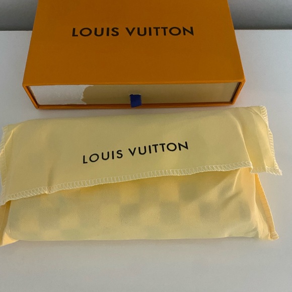 NEW Designer Wallet Monogram Checkered - Picture 8 of 8